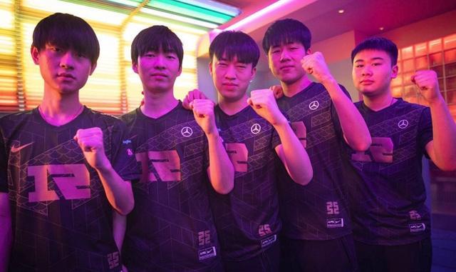 A的首个赛 A的首个赛